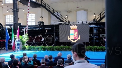 Scene from Festa Polizia a Napoli: "Onoriamo i nostri colleghi scomparsi"