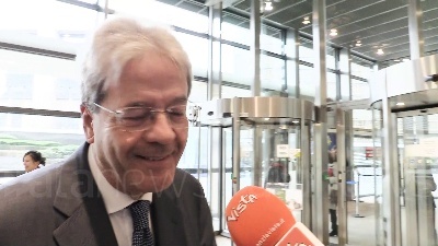 Scene from Gentiloni: "Non vedo l'ora di iniziare"