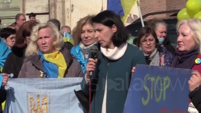 Scene from 'No fly zone': a Roma manifestazione comunità ucraina