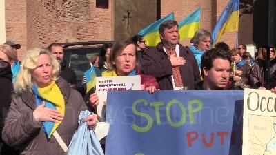 Scene from 'No fly zone': a Roma manifestazione comunità ucraina