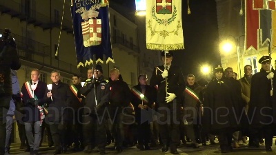 Scene from Giorno Memoria, in migliaia a Mondovì dopo la scritta 'Qui Ebrei'
