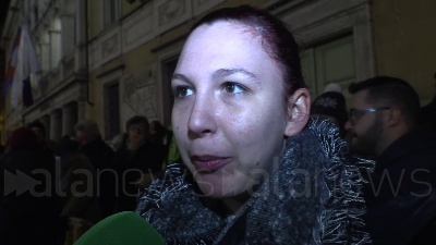 Scene from Giorno Memoria, in migliaia a Mondovì dopo la scritta 'Qui Ebrei'