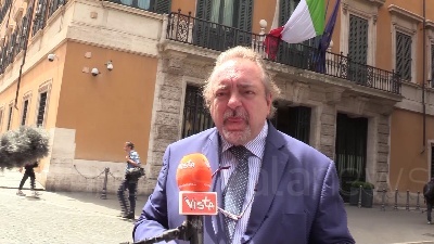 Scene from Open Arms, Giarrusso: "Non chiedo nulla, è M5s che ha voltato spalle a suoi valori"