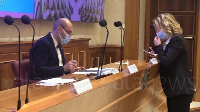 Scene from Lega, presentato il disegno di legge 'Disposizioni contro l'istigazione all'autolesionismo'