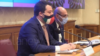 Scene from Lega, presentato il disegno di legge 'Disposizioni contro l'istigazione all'autolesionismo'
