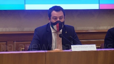 Scene from Lega, presentato il disegno di legge 'Disposizioni contro l'istigazione all'autolesionismo'