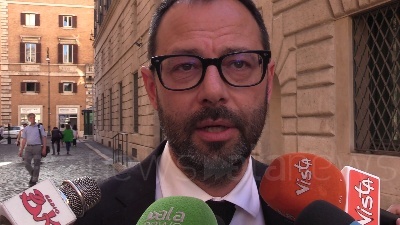 Scene from Pd-5 Stelle, Patuanelli: "Sulla guerra non c'è un campo largo, dobbiamo costruirlo sui precariati"