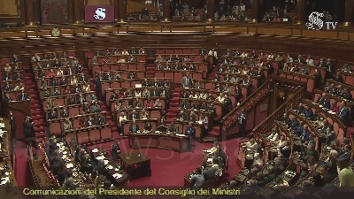 Scene from Governo, Draghi: "Si voti la fiducia sulla risoluzione Casini"
