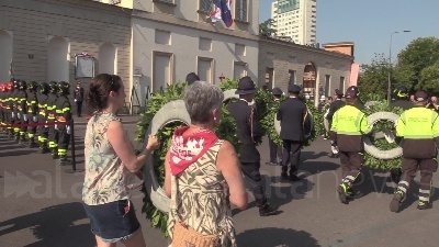 Scene from Strage via Palestro, Milano: "Gli innocenti uccisi dalla bomba mafiosa non saranno mai dimenticati"