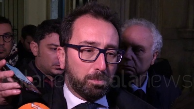 Scene from Prescrizione, Bonafede: "Valutiamo differenziazione prescrizione assolti primo grado"