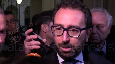 Scene from Prescrizione, Bonafede: "Valutiamo differenziazione prescrizione assolti primo grado"
