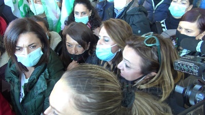 Scene from Whirlpool, corteo dei lavoratori da Roma Termini al Mise