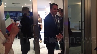 Scene from Ucraina, Di Maio: "Ringrazio Metsola per l'impegno del Pe. Sinonimo di sensibilità"
