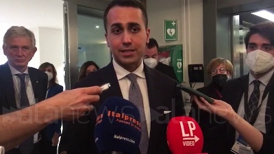 Scene from Ucraina, Di Maio: "Ringrazio Metsola per l'impegno del Pe. Sinonimo di sensibilità"