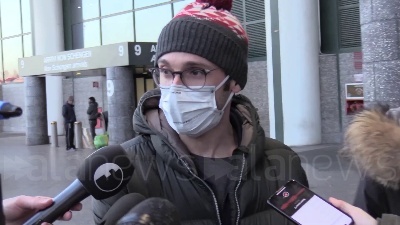 Scene from Coronavirus, gli italiani rientrati dalla Cina: "Situazione grave"