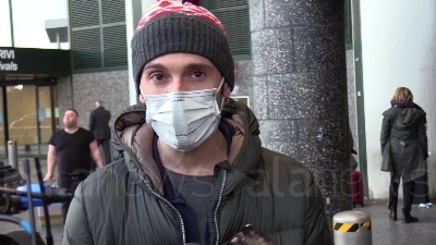 Scene from Coronavirus, gli italiani rientrati dalla Cina: "Situazione grave"