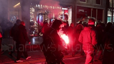Scene from Cospito, manifestazione anarchica contro il 41bis in centro a Milano