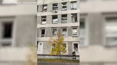 Scene from Ucraina, esplosioni nel centro di Kiev: ci sono morti e feriti
