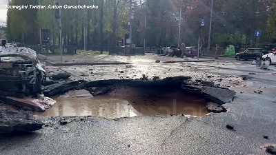 Scene from Ucraina, esplosioni nel centro di Kiev: ci sono morti e feriti