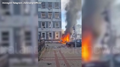 Scene from Ucraina, esplosioni nel centro di Kiev: ci sono morti e feriti