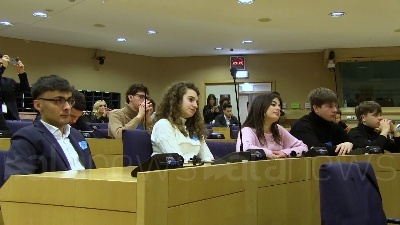 Scene from Marco Pannella, Presentazione del documentario di Simona Ventura al Parlamento europeo