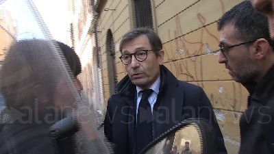Scene from Mezzacapo, avv. Petrelli: "Il mio assistito ha svolto solo attività professionali"