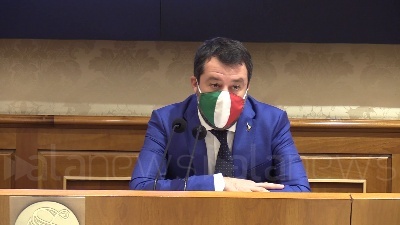 Scene from Calabria, Salvini: "Strada? Serve commissario calabrese"
