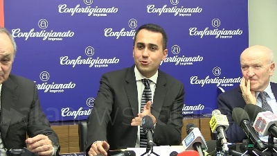 Scene from Di Maio: "Espulsione Sarti doverosa, Casalino non c'entra nulla"