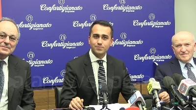 Scene from Di Maio: "Espulsione Sarti doverosa, Casalino non c'entra nulla"