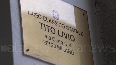 Scene from Milano, studenti occupato il cortile del liceo classico Tito Livio