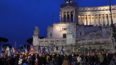 Scene from Ucraina, Miccio (Emergency): "Governo non sta facendo abbastanza, si parla solo di armi"