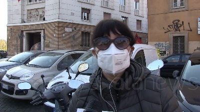 Scene from Rsa, la storia di Rossella: "Mio padre non è morto per il Covid ma per colpa del Covid"