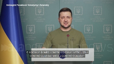 Scene from Ucraina, Zelensky: "I russi si preparano a bombardare il porto di Odessa"