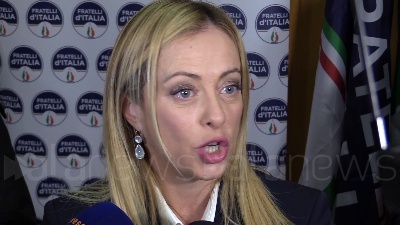 Scene from Green pass, Meloni: "Rischio di zone rosse mette in dubbio l'utilità"