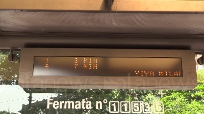 Scene from Olimpiadi a Milano, Atm festeggia con messaggi su tram e bus