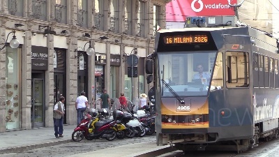Scene from Olimpiadi a Milano, Atm festeggia con messaggi su tram e bus
