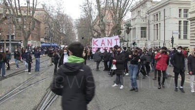 Scene from Scuola, Miur blindato per la protesta degli studenti: "No alla propaganda della Azzolina"