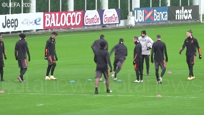 Scene from Champions, la Juve si allena in vista del Camp Nou