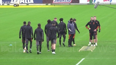 Scene from Champions, la Juve si allena in vista del Camp Nou