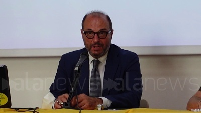 Scene from Legambiente, svelato in Sicilia il Rapporto Cave 2021