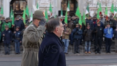 Scene from Alpini, Milano: alzabandiera alle celebrazioni in commemorazione dei soldati caduti