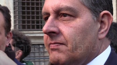 Scene from Coronavirus, Toti: "Se scuole chiuse regioni d'accordo"