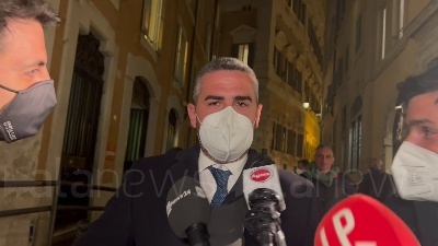 Scene from M5s, Fraccaro: "Agiremo rispettando le sentenze, zitti e buoni a lavorare"