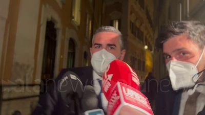 Scene from M5s, Fraccaro: "Agiremo rispettando le sentenze, zitti e buoni a lavorare"