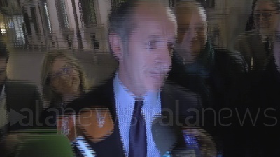 Scene from Mose, Zaia: "Finanziamento 5mld 493mln, fine lavori 2021"