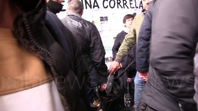 Scene from Milano, giornalista di La7 aggredito durante la manifestazione No Paura Day