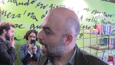 Scene from Meloni, Saviano: "Governo nemico della cultura"