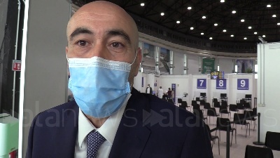 Scene from Covid, a Milano al via l'hub per le vaccinazioni più grande d'Italia: "10mila dosi al giorno"