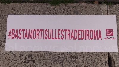 Scene from Raiders, protesta in Campidoglio per la sicurezza stradale della Capitale: "Gualtieri intervenga"