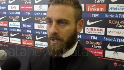 Scene from L'audio di De Rossi ad un amico: "Sono due anni che non mi parlano"